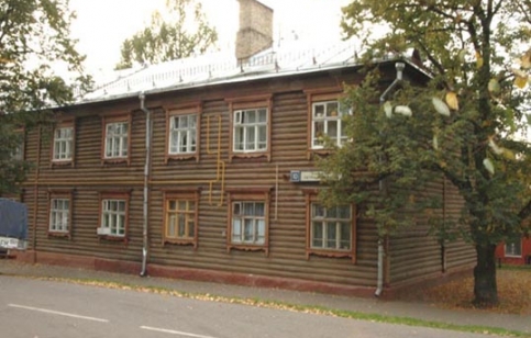 Здание по адресу: Ул. Петра Алексеева, 10