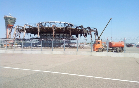 Снос павильона "Рюмка"