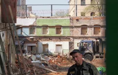 Снос дома в Озерковском переулке, 16/17