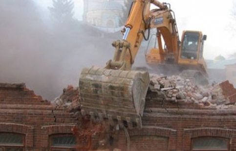 Снос здания в Вознесенском переулке